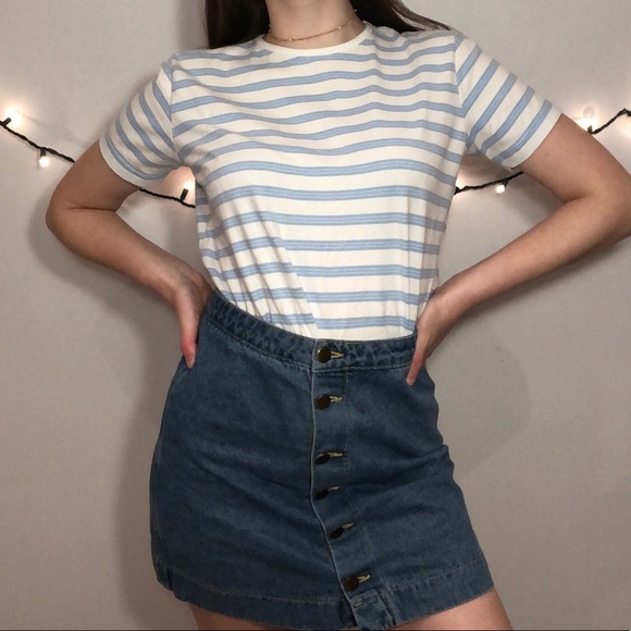 Liz Claiborne Blue & White Striped Croppy T Shirt - Picture 3 of 4